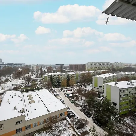 10th Floor With A View In By Renters