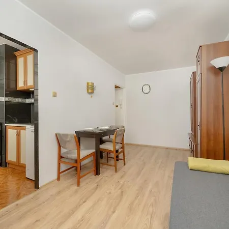 10th Floor With A View In By Renters Lejlighed