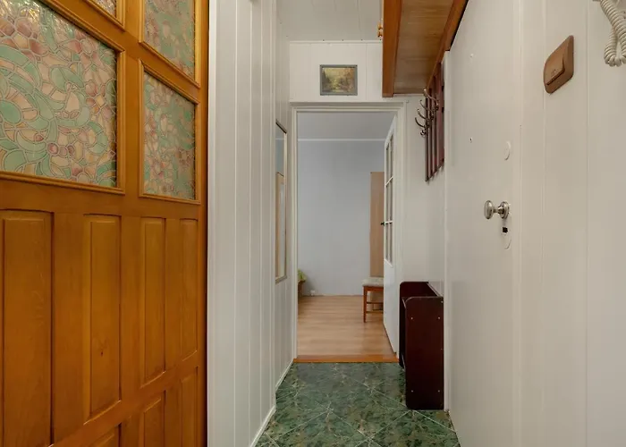 10th Floor With A View In By Renters *